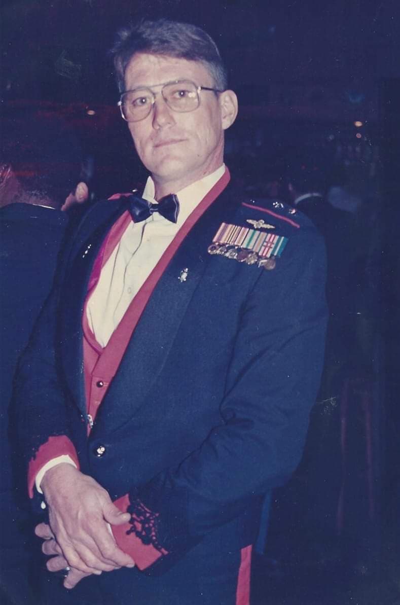 Commandant Roy Allen