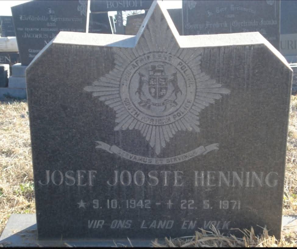 A tombstone with a star and text
AI-generated content may be incorrect.
